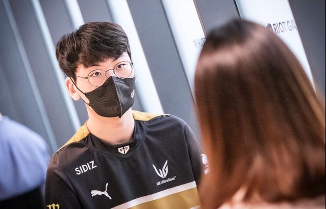 够的锋线压 够的锋线压