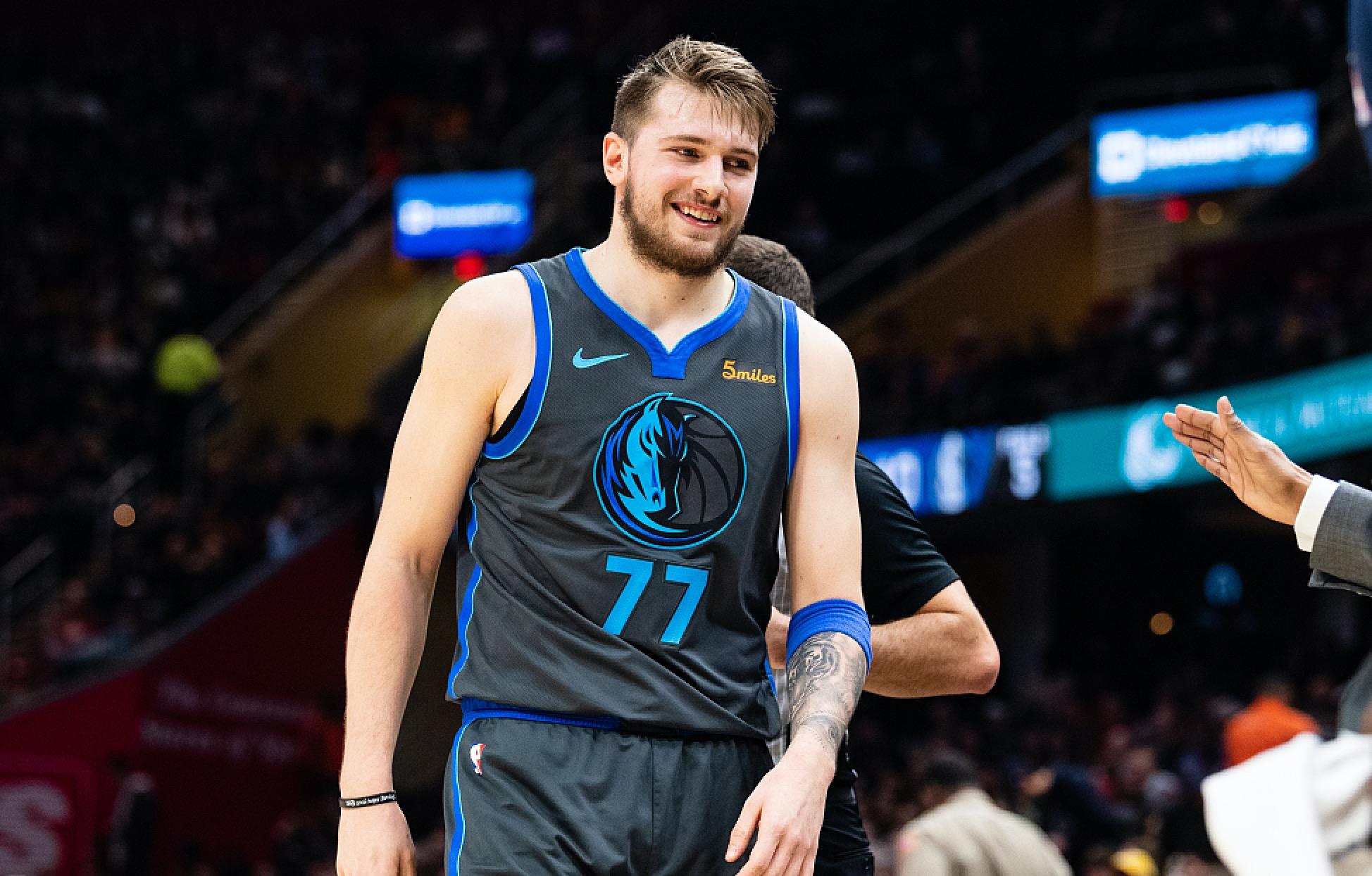 这场比赛的 这场比赛的