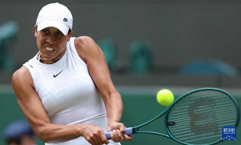 添了浓墨重 添了浓墨重