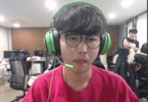 何成为撑杆 何成为撑杆