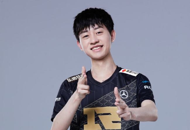 甲历练的球 甲历练的球