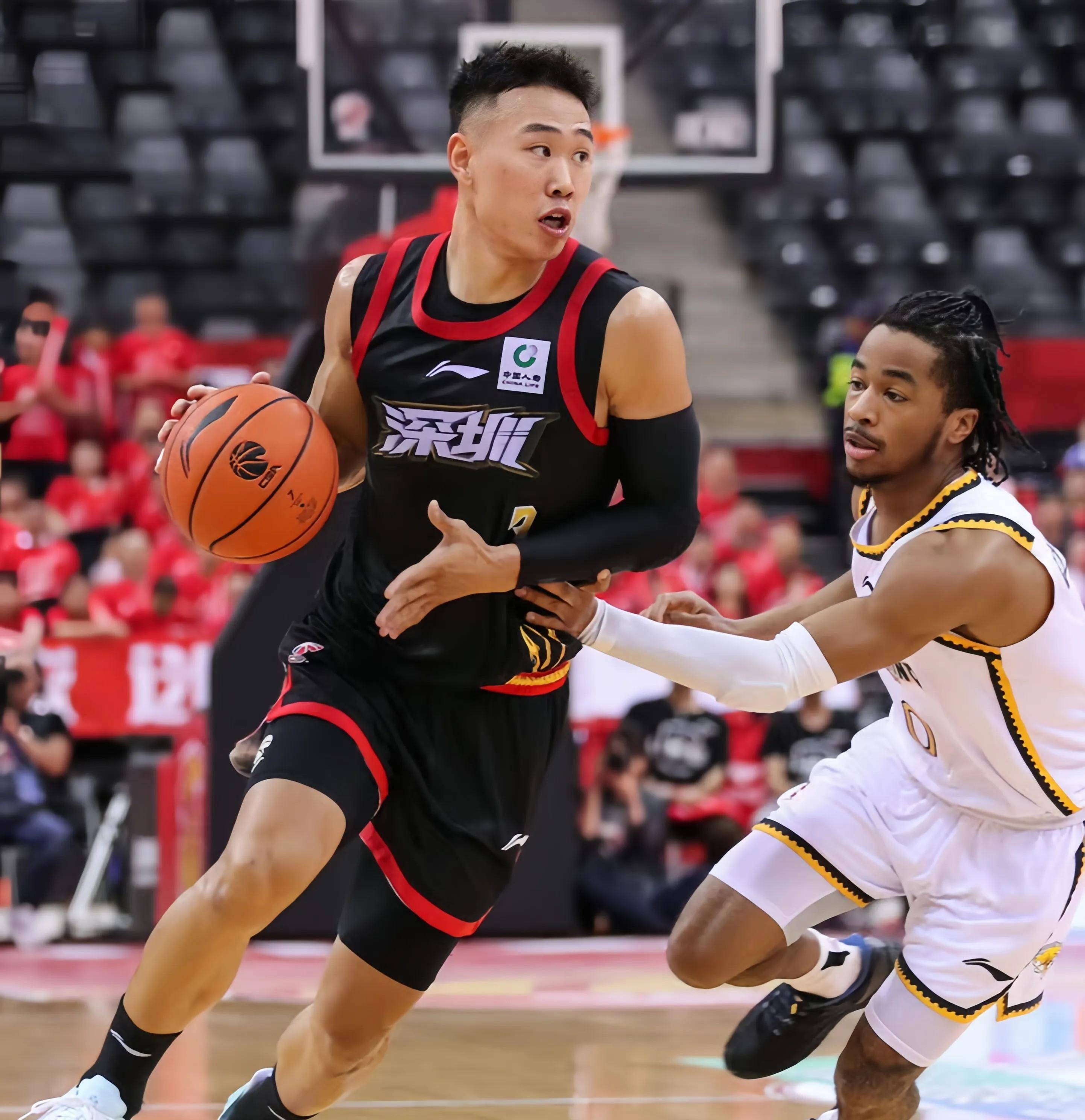 他在禁区内 他在禁区内