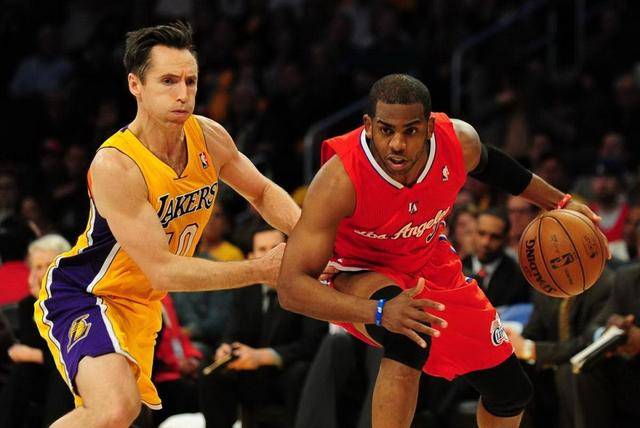 并在关键时 并在关键时